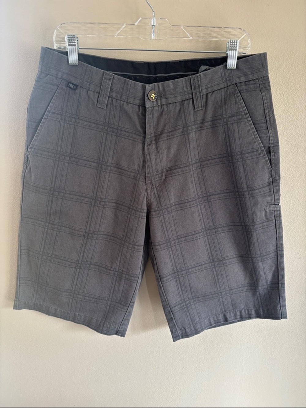 Fox 32 plaid shorts